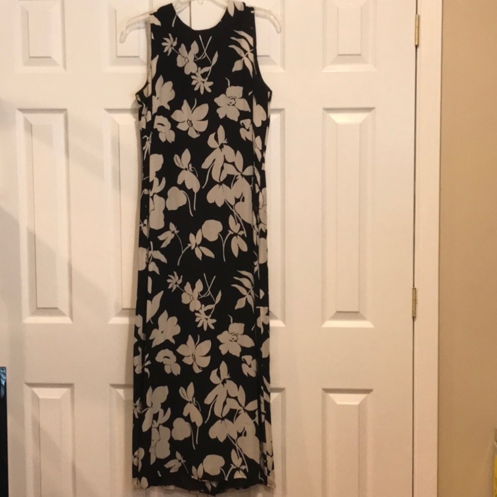 Vision Apparel Maxi Dress
